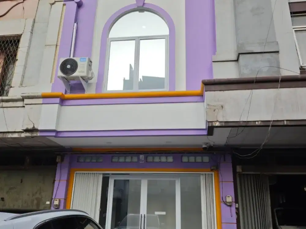 Ruko 3.5 Lantai Taman Palem Lestari Jakarta Barat