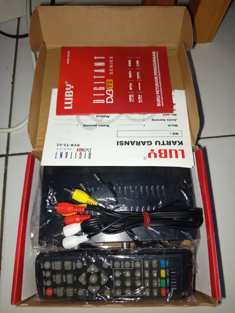 STB LUBY FULLSET DAN ANTENA DALAM TV BARU SEPAKET