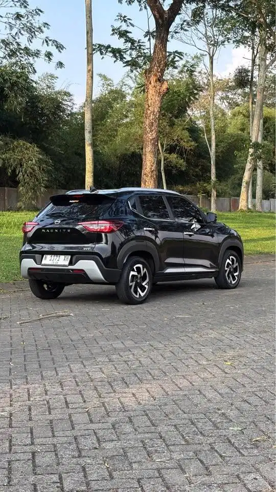 Nissan Magnite Premium Turbo AT 2022
