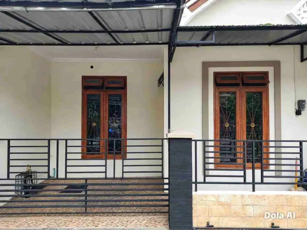 rumah strategis gaharu banyumanik siap huni
