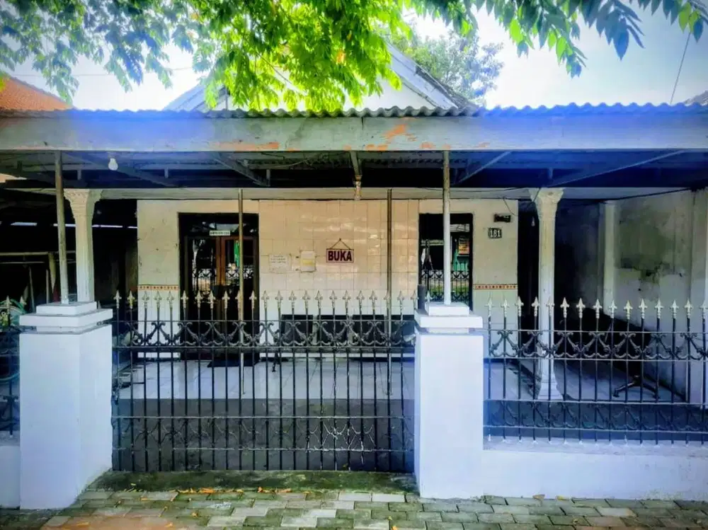 dijual rumah ex klinik