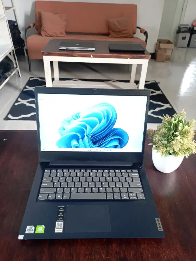 Lenovo Ideapad 3 i3-10 Nvidia