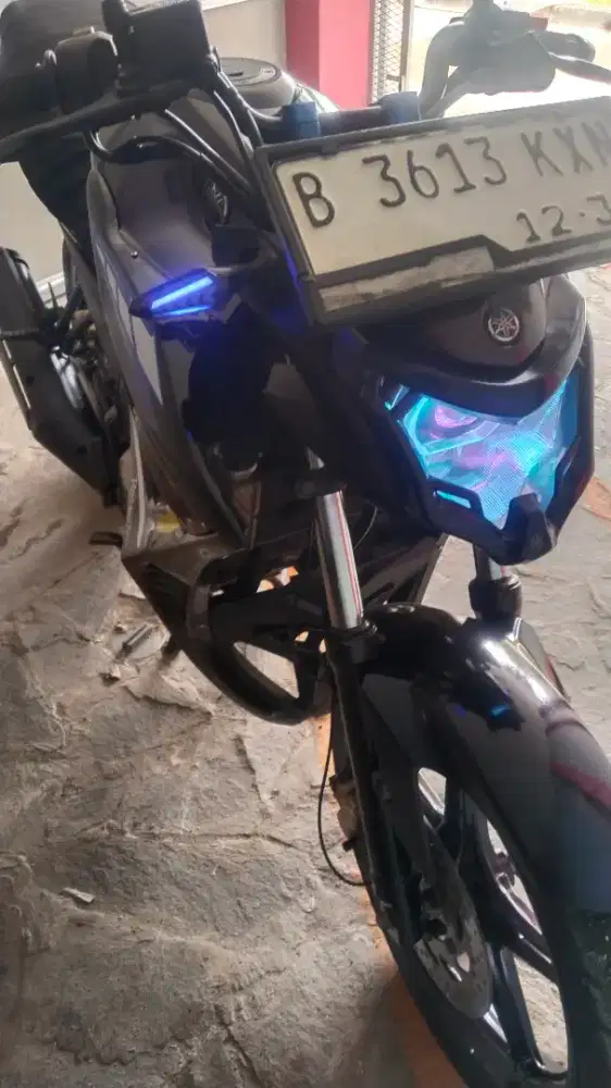 Yamaha Vixion NVA Midnight Black Edition