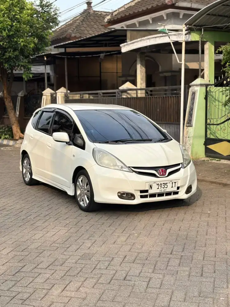 HONDA JAZZ S 2012 AUTOMATIC
