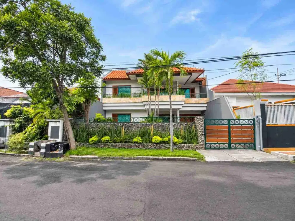 Lelang jual Rumah Marhorejo indah 2 lantai bagus terawat