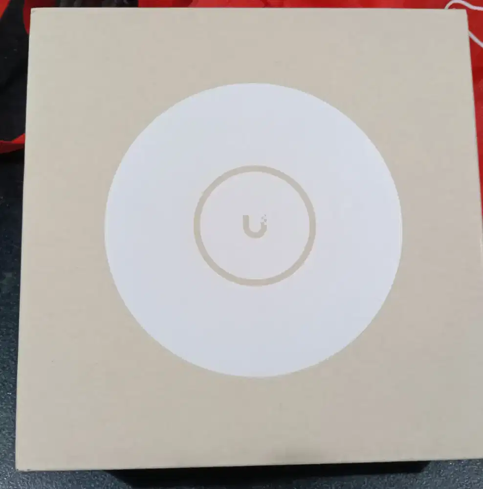 Ubiquiti UniFi U7 Lite