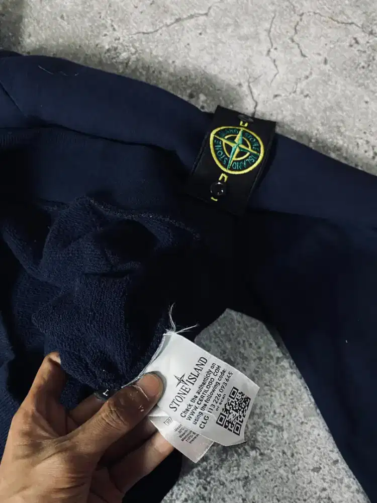 Jaket Hoodie stone island original