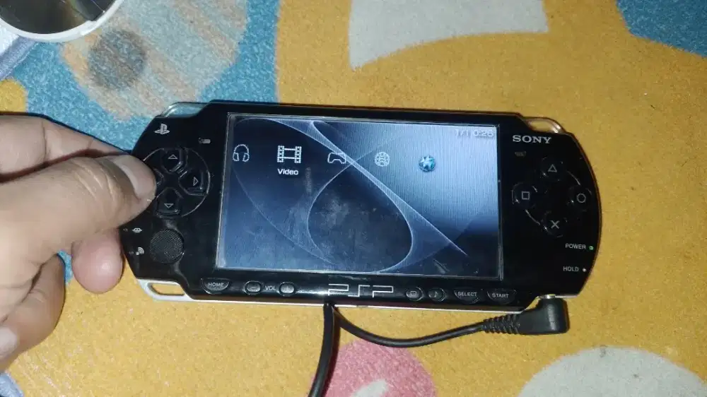 Sony psp seri 2000