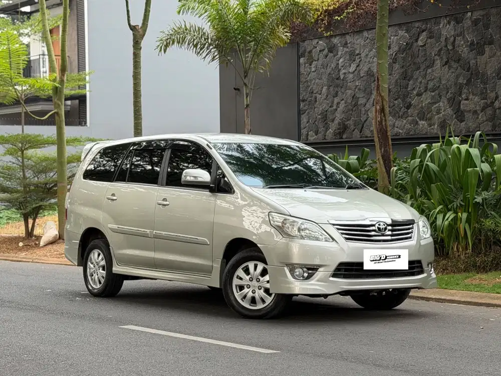 Toyota Grand Innova 2012 G-Lux Manual DP5JT