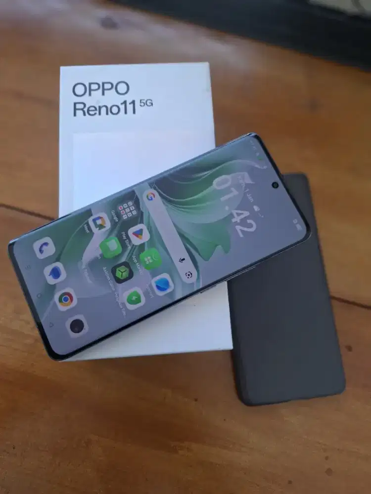 Oppo RENO 11 5G Ram 8+8/256GB like new 99% Lengkap Fullset ori