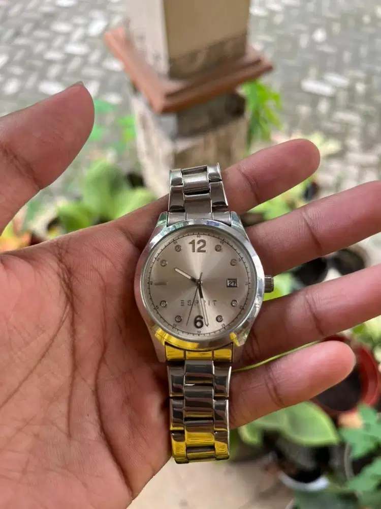 jam tangan esprit