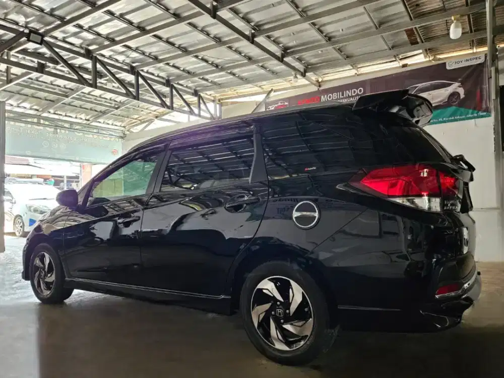 MOBILIO RS a/t 2014 Dp Suka 2 bos