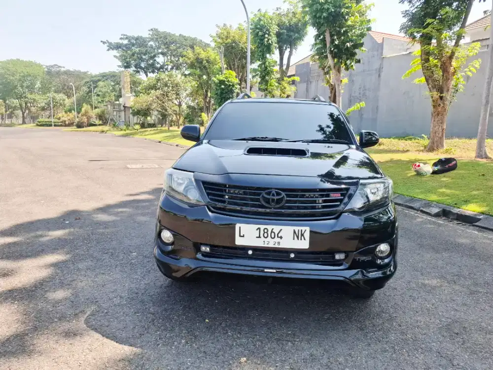 FORTUNER G TRD VNT AT DIESEL TGN 1 KM LOW