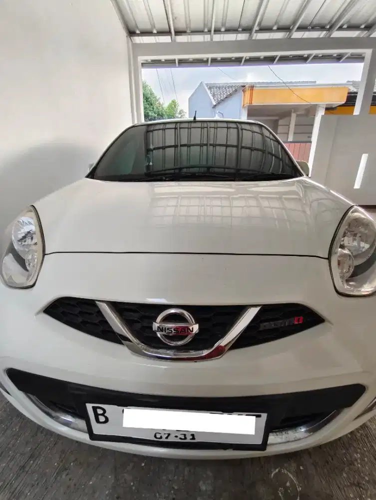 DIJUAL NISSAN MARCH 2016 1.5 XS BENSIN-AT