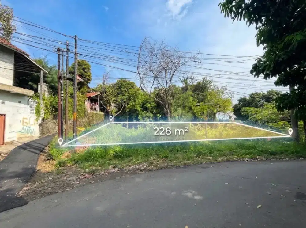 TANAH DEKAT STASIUN CILEBUT BOGOR PINGGIR JALAN STRATEGIS JUAL MURAH