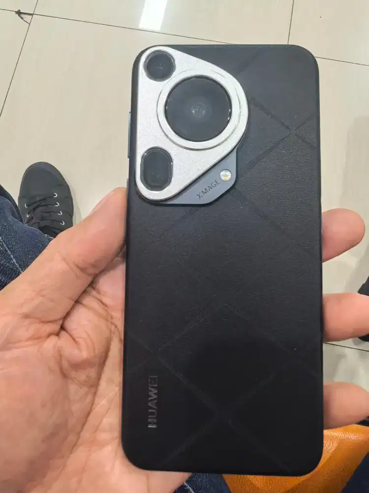 Huawei Pura 70 Ultra, RAM 16/512 GB, Resmi