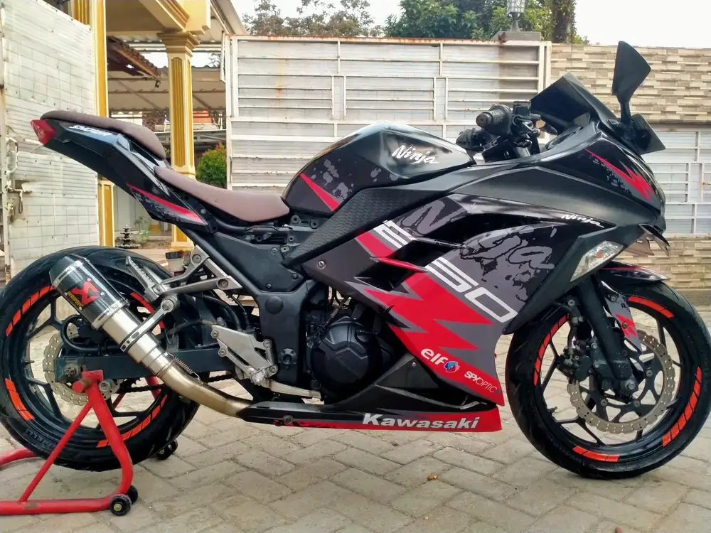 Kawasaki Ninja Fi 250cc lengkap mesin segel keterangan detail dibawah