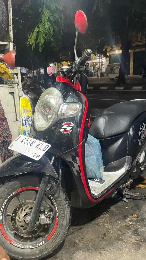 Jual Honda Scoopy 2018 Second