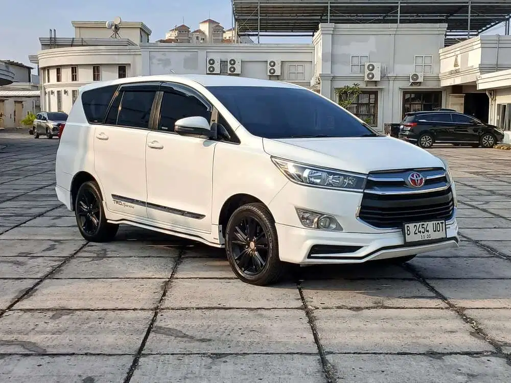 Toyota Innova G A.T TRD 2020 KM 90RB AN