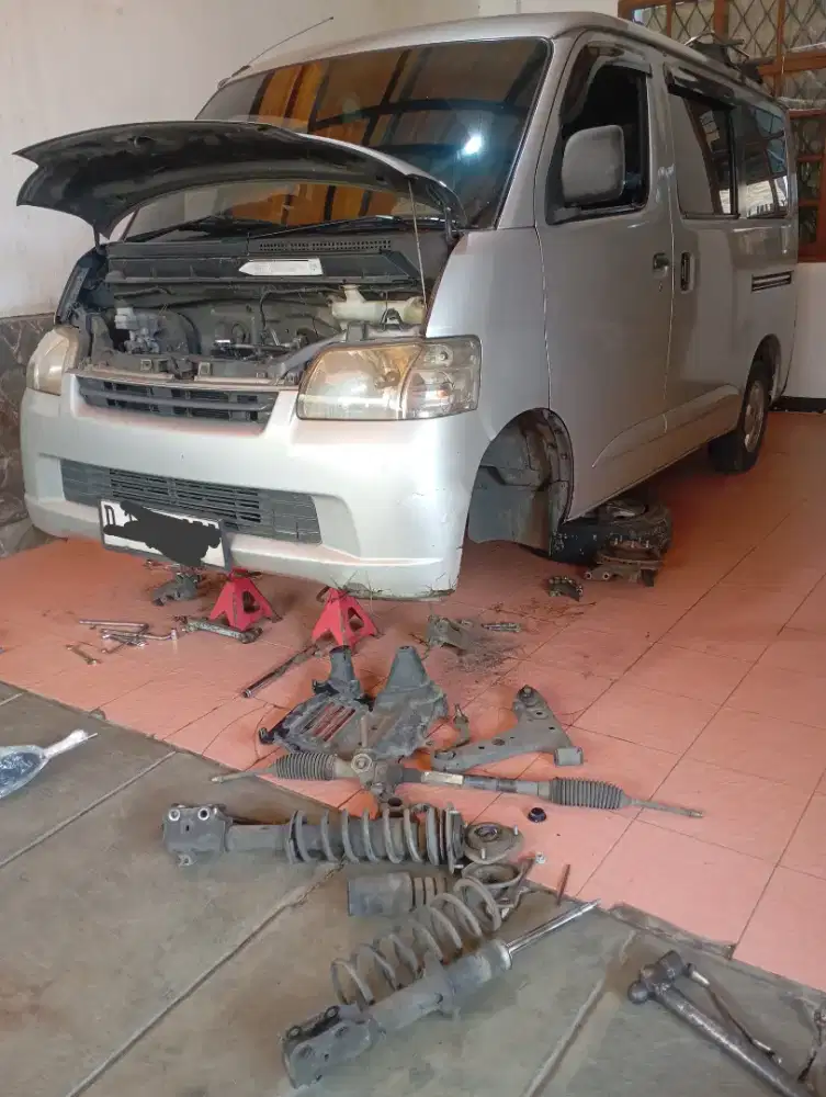 BENGKEL KAKI KAKI MOBIL.