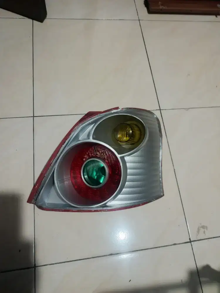 Copotan Lampu Belakang Yaris