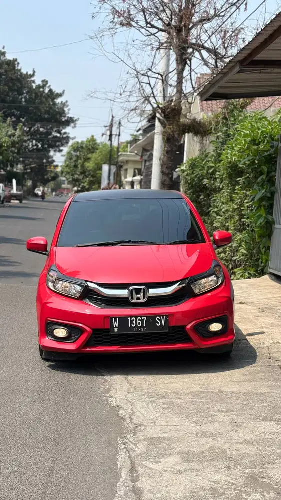 HONDA BRIO E CVT 2022 – RED