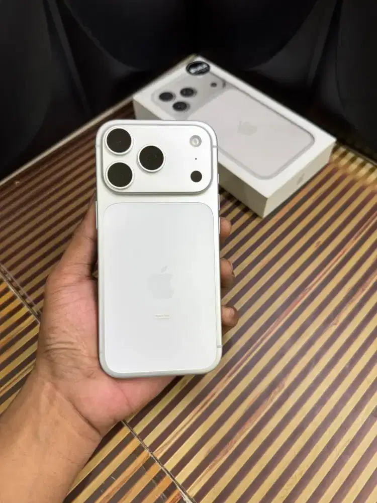iPhone 17 Pro 256Gb ibox