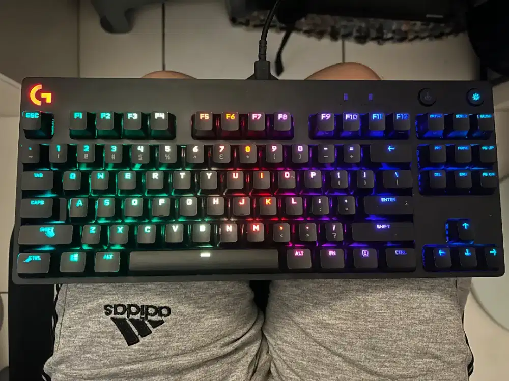 Logitech G Pro Mechanical Gaming Keyboard TKL RGB (Clicky Switch)