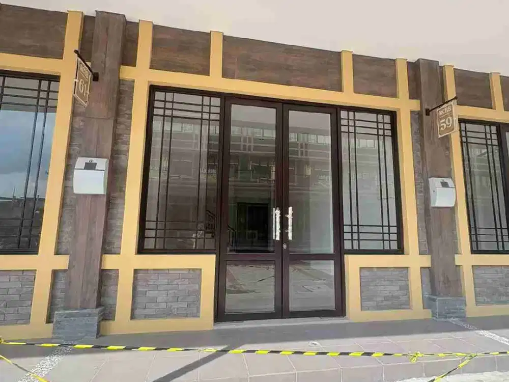 Disewakan Cepat Ruko Korean Town Green Lake City 3 Lt Cocok utk Kantor dll Bebas Banjir ( Bisa 1 Ruko Bisa Gandeng )