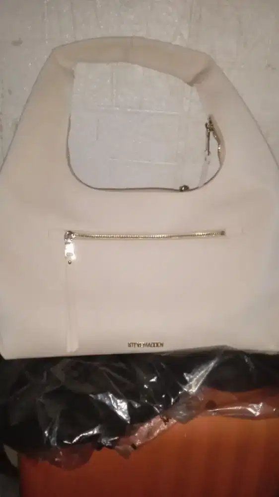 Preloved Hobo bag Steve Madden original