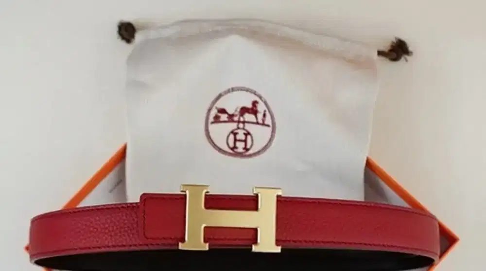 Hermés Gold H Reversible Red & Black