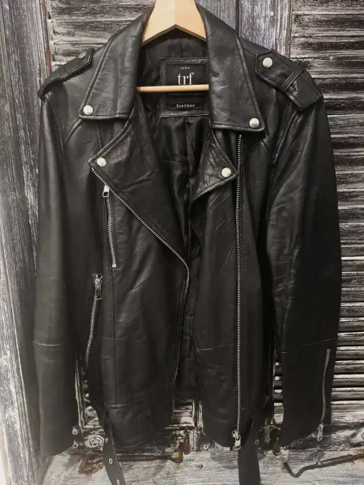 Jaket Kulit Ramones Zara