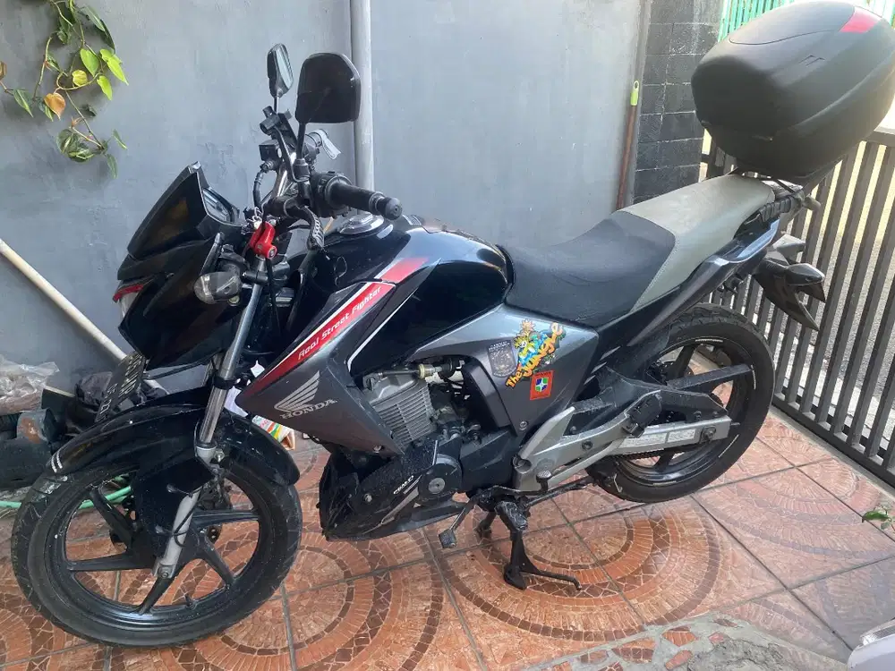 Honda Megapro tahun 2012. Sangat mulus siap pakai