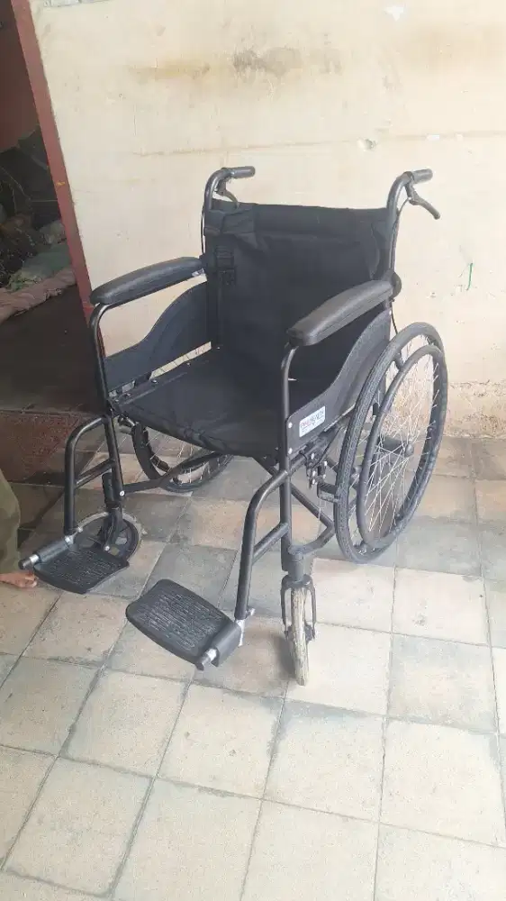 Kursi Roda One Health