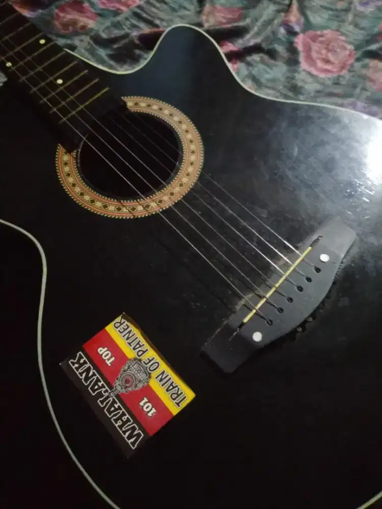 jual gitar Yamaha