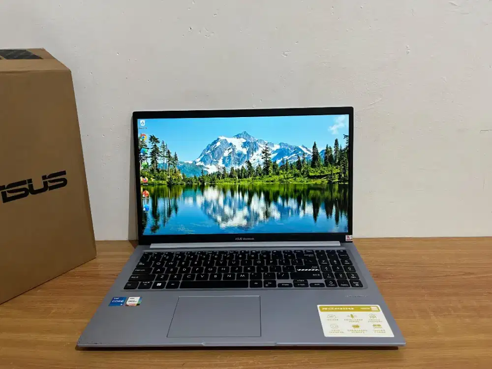 ASUS VIVOBOOK X1502ZA CORE I5-12500H (16 CPUs) RAM 8GB SSD 256GB