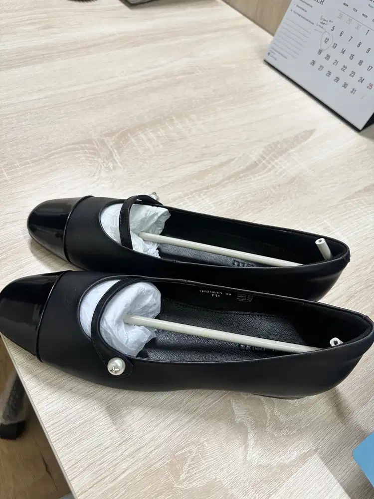 Sepatu Wanita Andrew