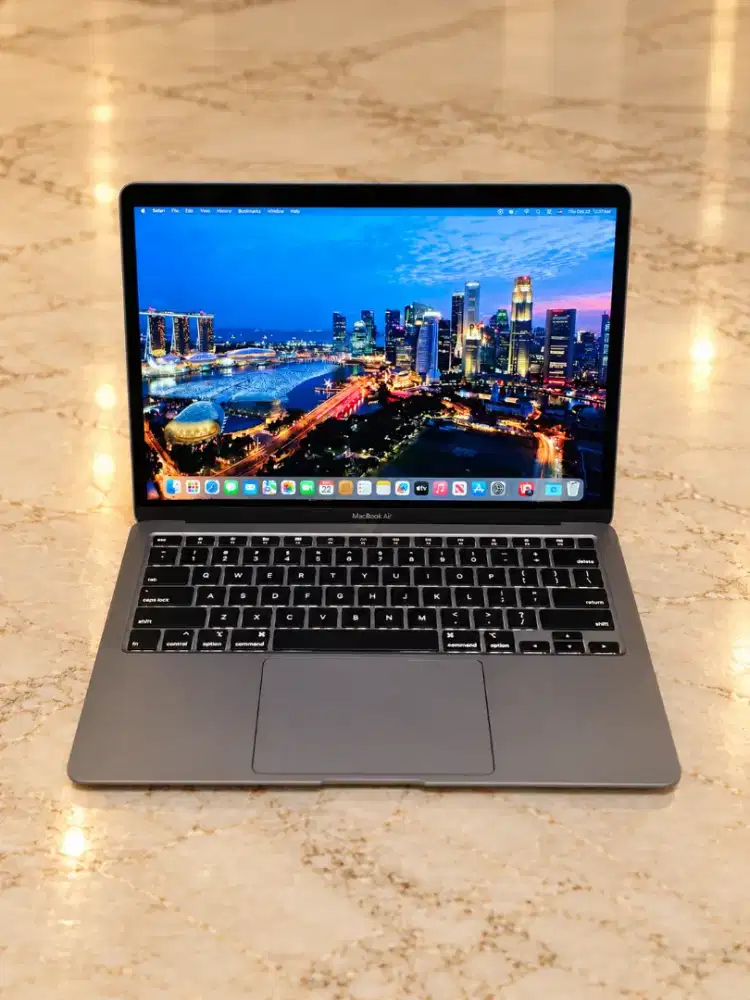 MacBook Air 13 Inch 2020 Core i3 Retina Display Elegant