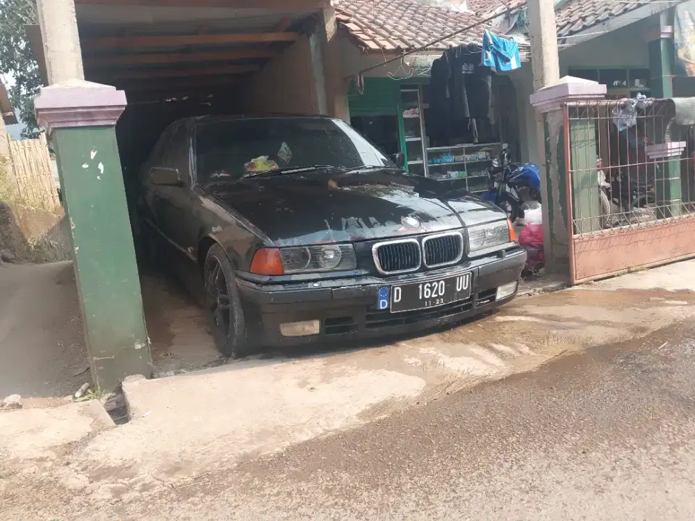 BMW E36 M40 matic