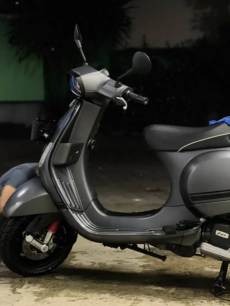 VESPA S-125 iGET FACELIFT 2020 (RARE ITEM) SPACE GREY PAJAK HIDUP