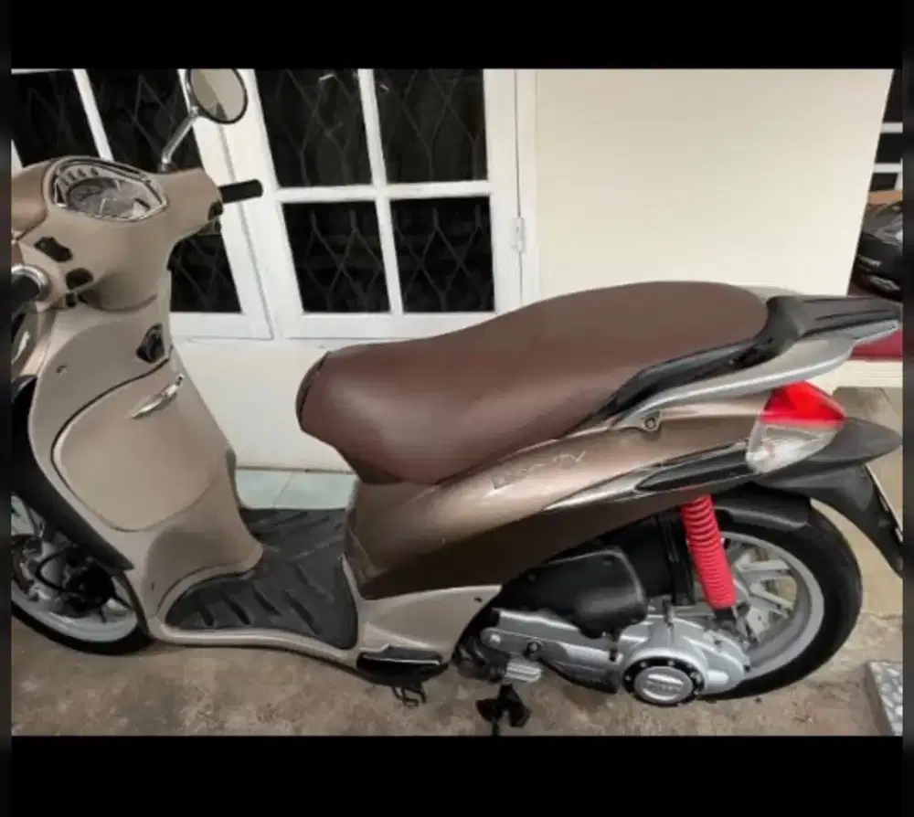 Dijual piagio Liberty 2014