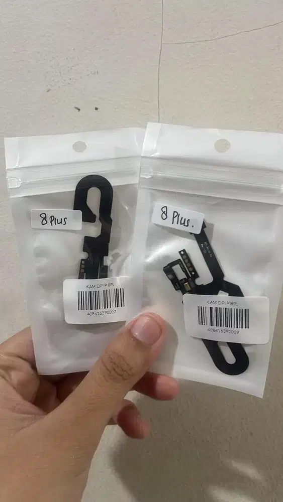 Kamera depan iphone 8+