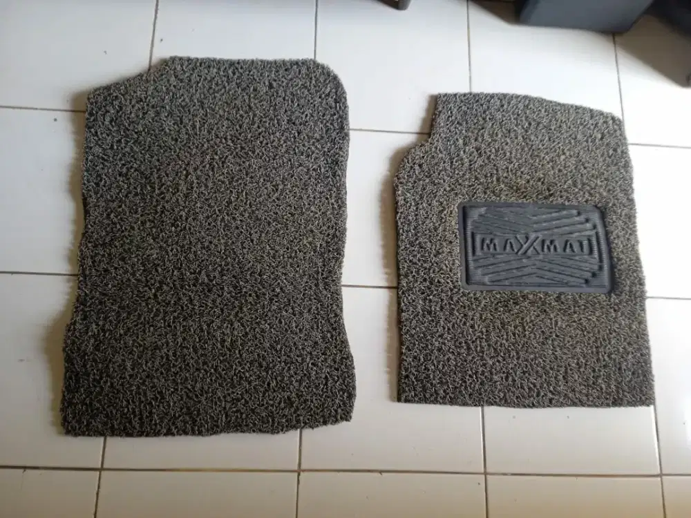 Karpet mobil Toyota Rush 2020