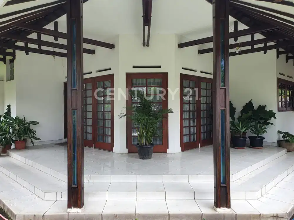 Dijual Cepat Rumah Hook Luas Asri & Nyaman Arcamanik Strategis