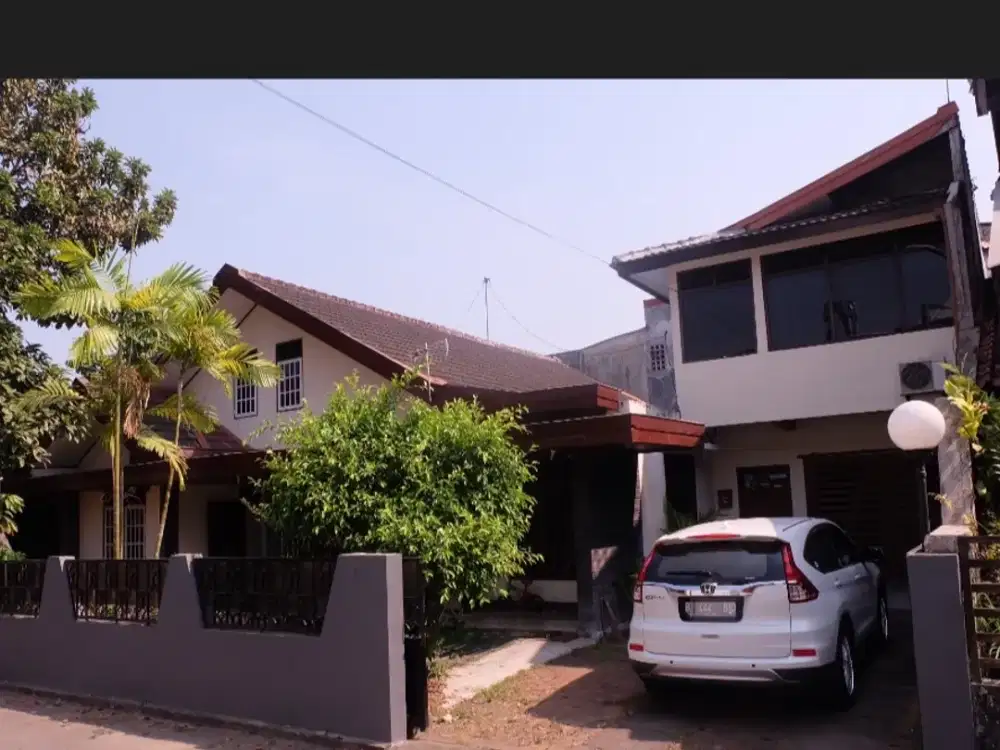 Rumah luas di condong catur siap huni