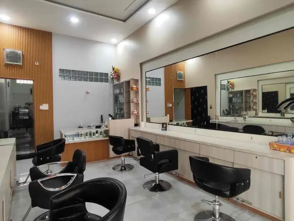 DIJUAL CEPAT RUKO CANTIK TERAWAT FURNISHED DI KOMPLEK BRAYAN CITY