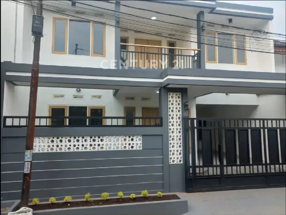 Rumah 2 Lantai Siap Huni Di Komplek Nata Endah Bandung