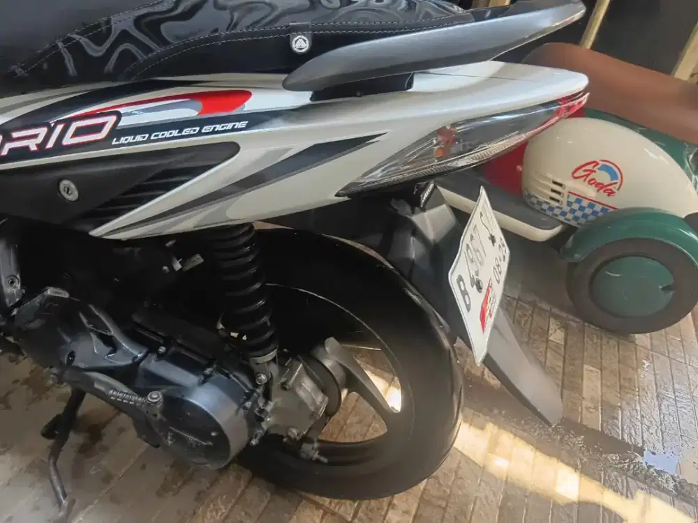 Vario Old 110 Tahun 2010 Black N White Perfect Condition