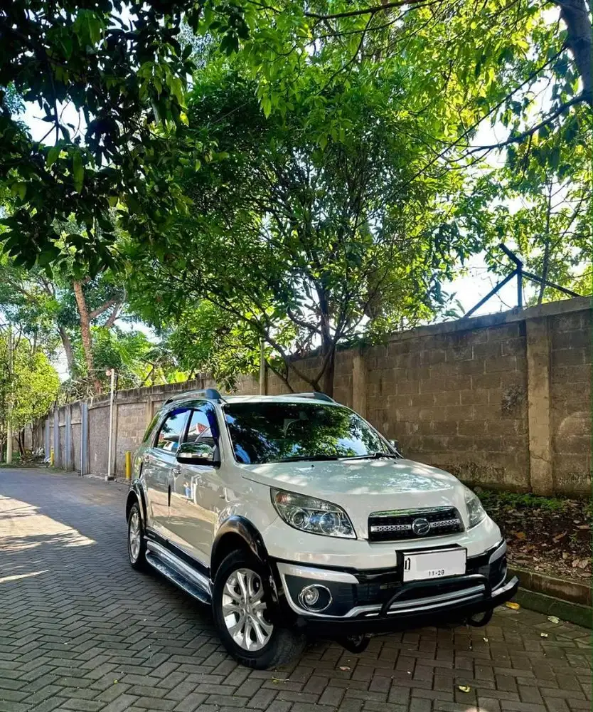 KMLOW - Daihatsu Terios TX Adventure 1.5 MT 2014 Manual 2015/2016