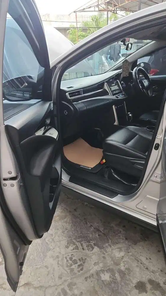 Toyota Kijang Innova 2022 Diesel